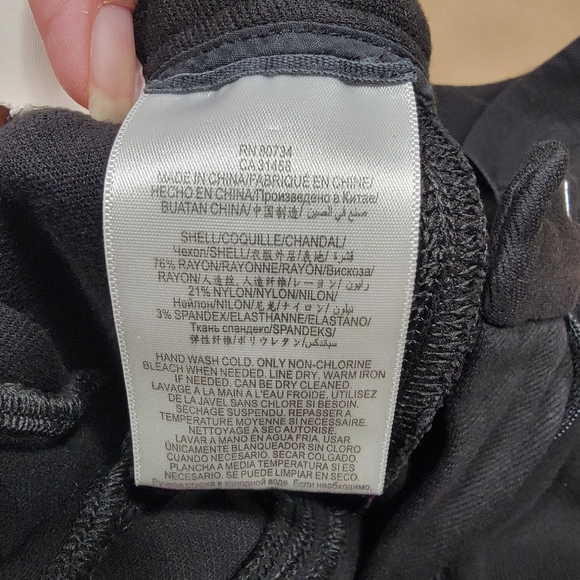 BCBGMaxAzria Size M Washed Black Stretch Leggings / Pants - Picture 15 of 15